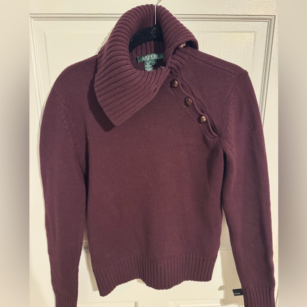 Gorgeous vintage Ralph Lauren women’s cable knit sweater in eggplant color